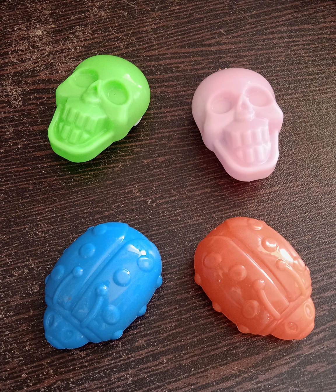 DIY Pull-Back Skull Toy for Kids