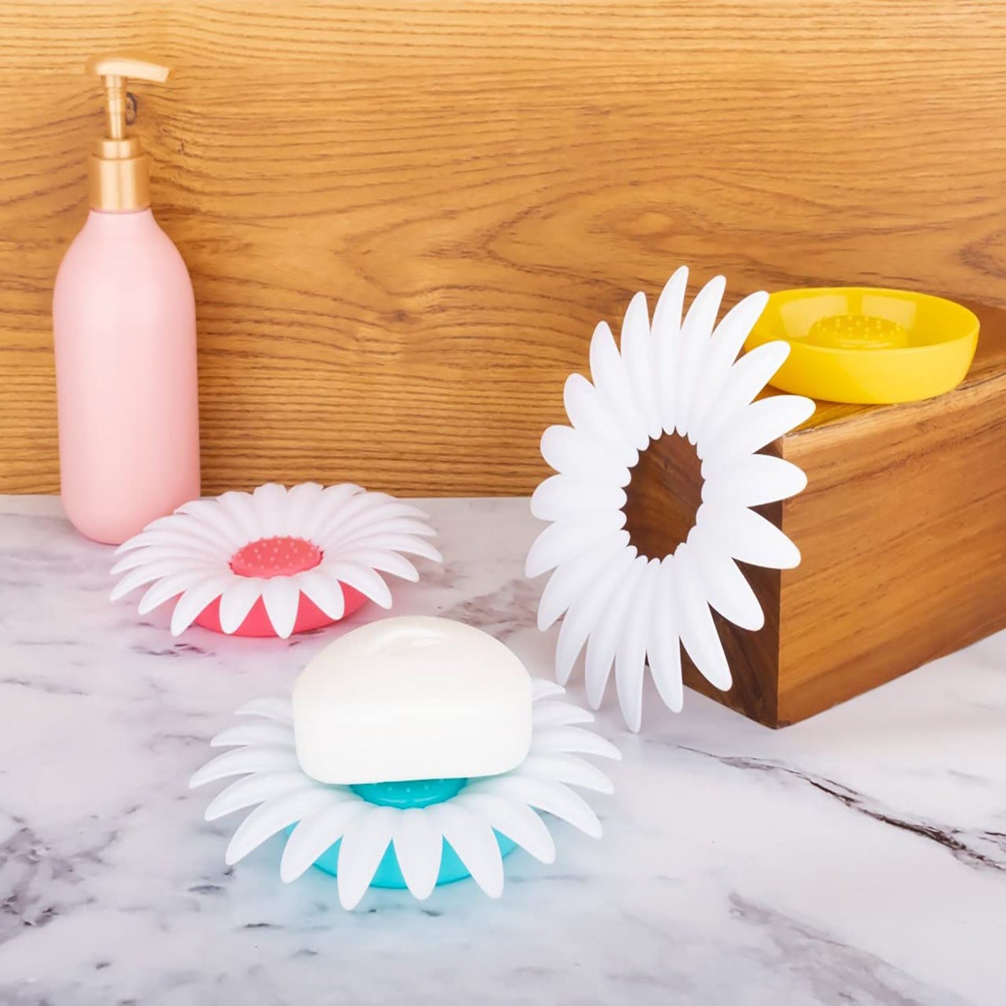 4684 Flower Shape Portable Soap Dish Holder Soap Case