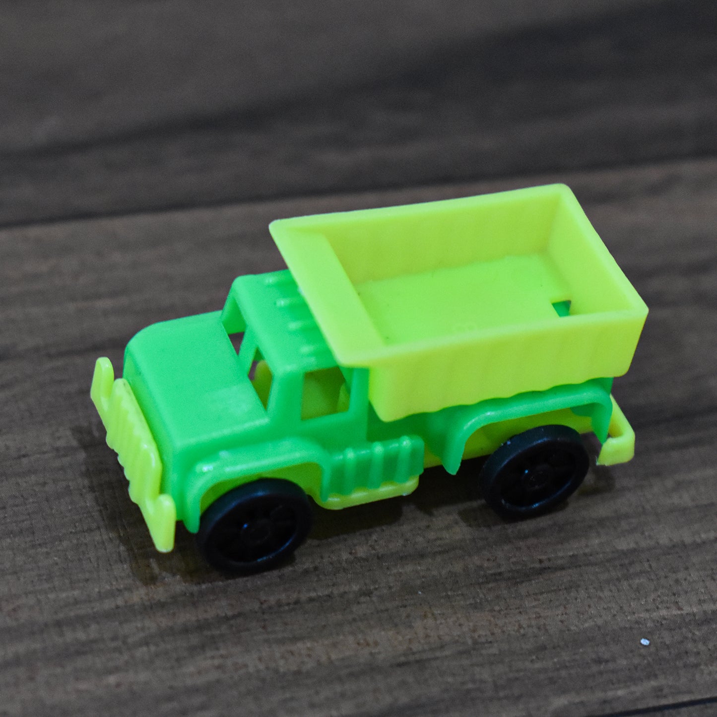 Fun Dumper Truck Toy Set (30 Pieces)