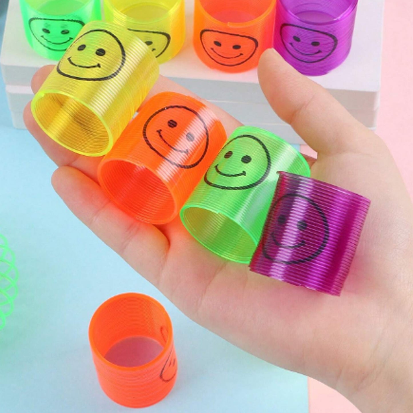 Portable Rainbow Spring Toy – Fun for Kids & Adults